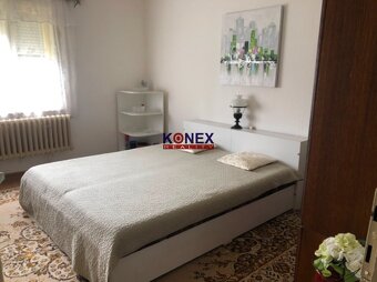 NA PREDAJ – RODINNÝ DOM v obľúbenej obci HRIADKY - 2