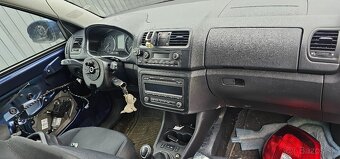 Skoda fabia 2 - diely - 2