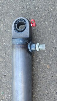 Hydraulický valec - 2