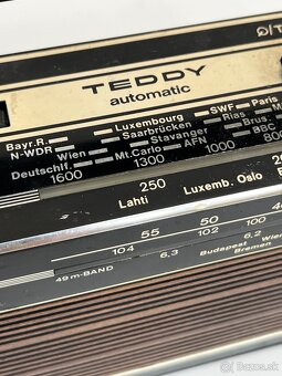 Starožitné rádio Teddy - 2