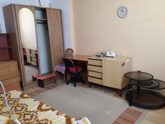 GARSONKA V BJ NA PREDAJ - - 2