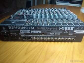 Behringer XENYX X 1832 USB Analógový mixpult - 2