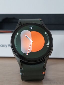 Samsung Galaxy Watch 7 40mm vo veľmi dobrom stave - 2