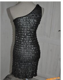 Šaty na jedno rameno - 2