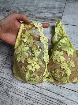 Podprsenka 70A Intimissimi - 2