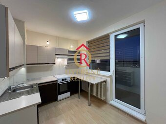 NA PRENÁJOM - veľký jednoizbový byt s loggiou len 5 min od - 2