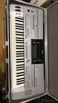 Predám Yamaha Tyros 5 - 2