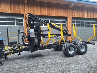 Lesný príves COUNTRY C720/T110D s hydraulickou rukou 7,2 m - 2
