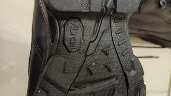 Predam turisticku-takticku obuv - 2