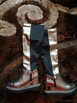 dámske strieborné čižmy - 2