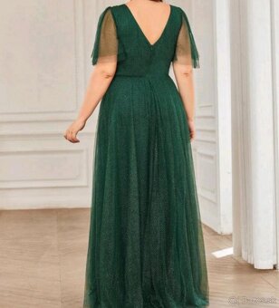 Krásne zelene šaty - 2