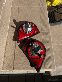 Zadné svetlá Golf 5 - 2