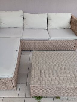 Ratanove sedenie - 2