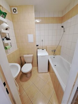 Prenajmem 1,5 izbový byt Terasa - 2