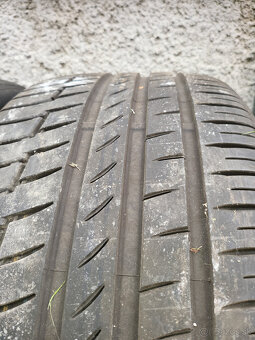 315/30 R22, 275/35 R22 - 2