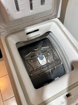 Whirlpool. Na 6 kg - 2