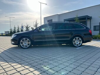 Škoda Superb combi 2.0tsi - 2
