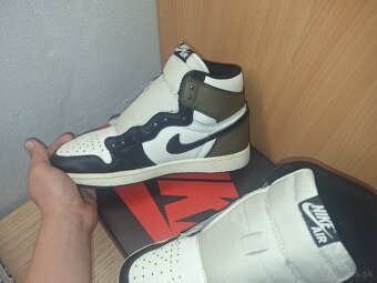 Jordan 1 mocha - 2