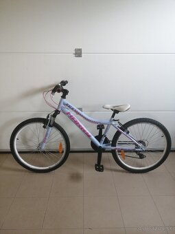 Predám dievčenský bicykel 24" - 2