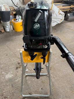 Ponúkam na predaj motor Mercury 5HP - 2