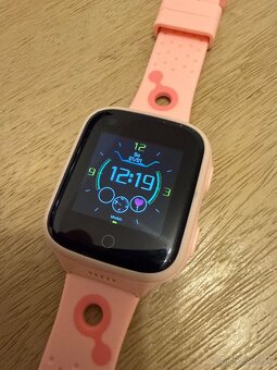 Detské smart hodinky Carneo GUARDKID+ 4G - 2