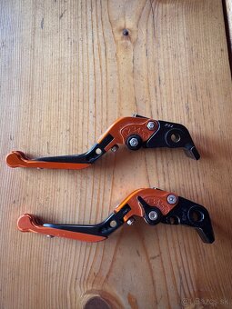 Páčky na Ktm duke nové - 2