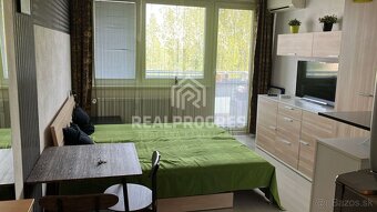 Prenájom Garsónky v Nitre s balkónom a klimatizáciou - 2