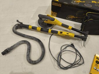 Stanley FatMax SFMEE500S, 750W, 1x použitá + brúsne kotúče - 2