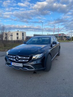 Mercedes-Benz E trieda All-Terrain 220D 4Matic - 2