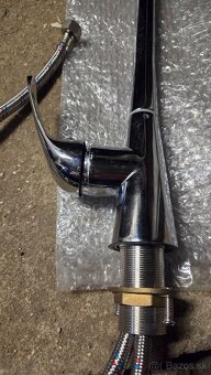 Stojanková vodovodná batéria. - 2