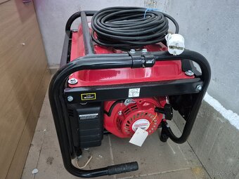 Elektrocentrála Tech Solution PT3800-CE – úplne nová, 3,5 kW - 2