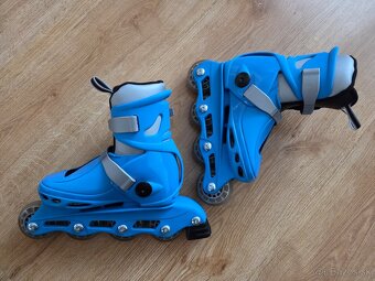 Detské nastaviteľné kolieskové korčule ROXA - 2