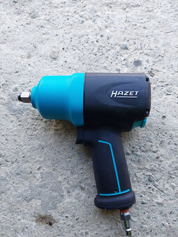 Razovy uťahovak - 2