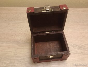 Stará retro pokladnička - 2