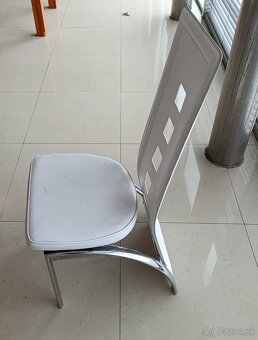 Koženkové stoličky - biele - 2