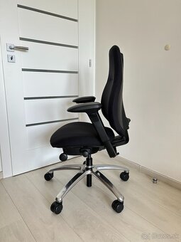 Kancelárska ergonomická stolička RH Mereo 220 - 2