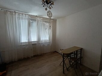 Predaj garsónka , Levice , 20 m2 - 2