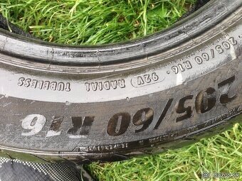 205/60 r16 letné pneumatiky dobrom stave - 2