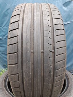 Ponúkam 2 letné pneumatiky Dunlop sport 265/40 ZR21 - 2