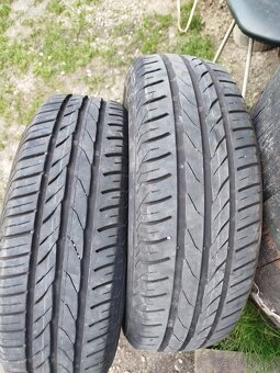 185/65r15 - 2