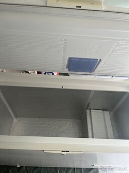 Predám plne funkčnú mrazničku Whirlpool 252L , A+ - 2