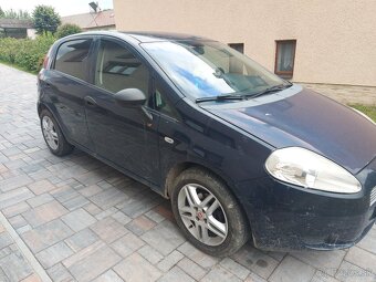 Predam fiat punto  grande  1,4 benzín - 2