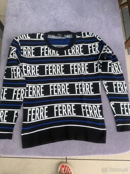Giafranco FERRE - 2