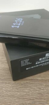 Samsung Fold 3 - 2