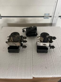 Abs kocka VW Golf 5 Hatchback - 2