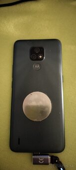 Predam mobilny telefon Motorola Moto E7 - 2
