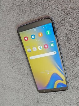 Samsung Galaxy J6+ - 2