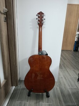 Akustická gitara - 2