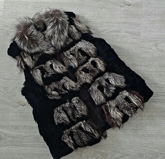 Nová kožušinová vesta v.L- s visačkou, PC 350€ - 2