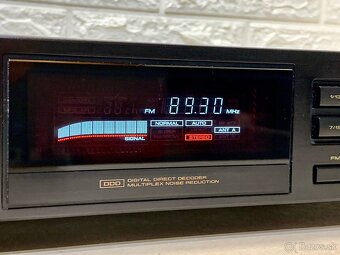 Pioneer F-676 …. FM/AM stereo tuner - 2